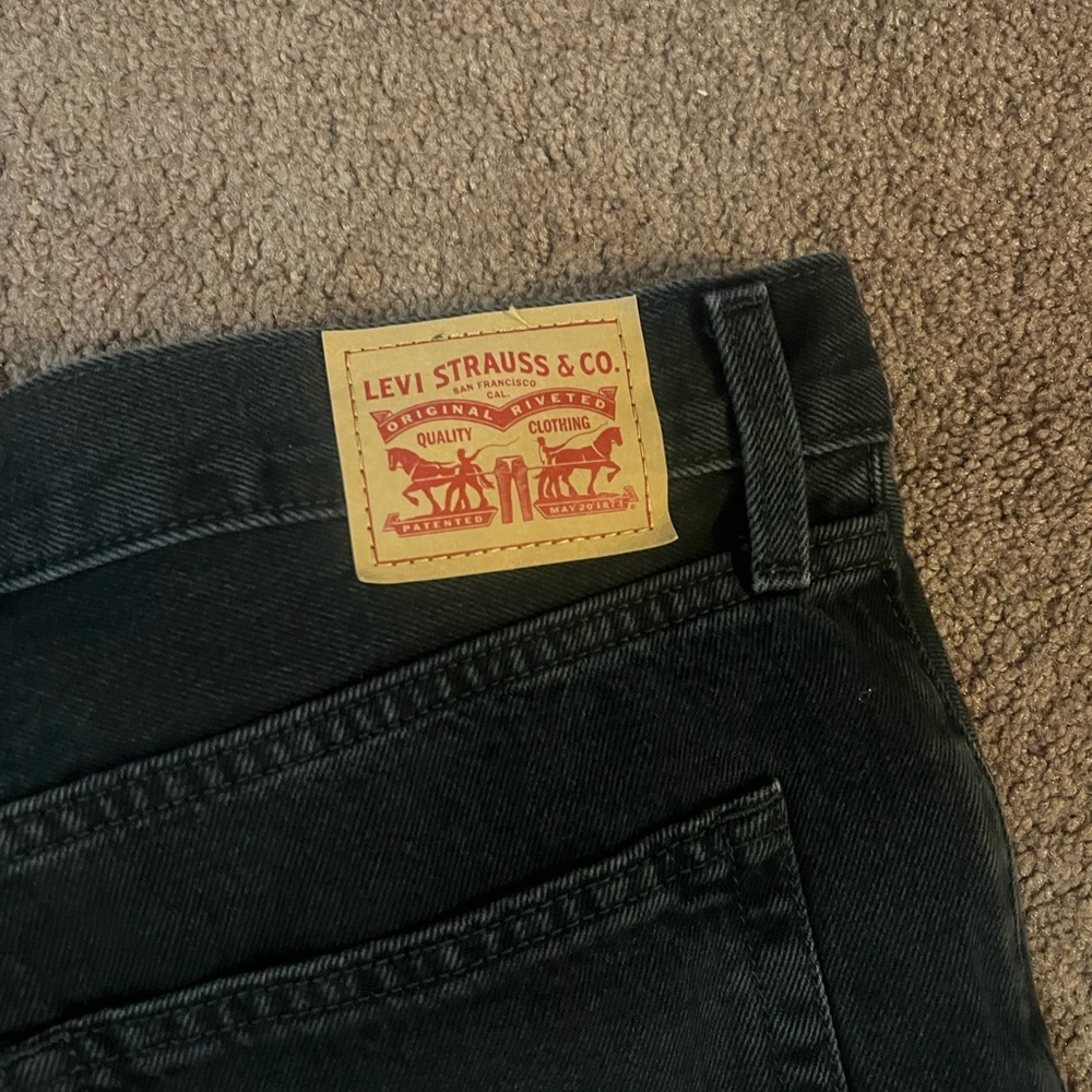 Levi's Black Women's Jeans - Picture 6 of 6
